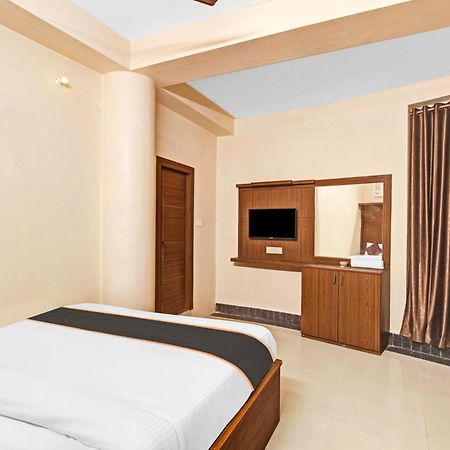 Gauripur  Super Collection O Hotel Aqua Villa Near Netaji Subhash Chandra Bose International Airport מראה חיצוני תמונה