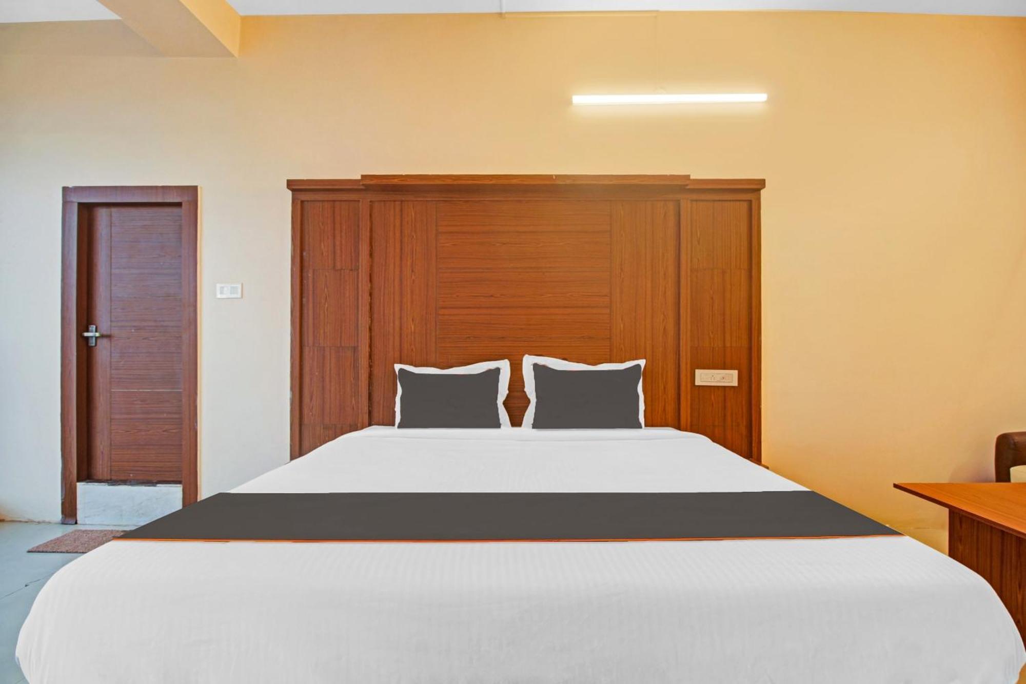 Gauripur  Super Collection O Hotel Aqua Villa Near Netaji Subhash Chandra Bose International Airport מראה חיצוני תמונה
