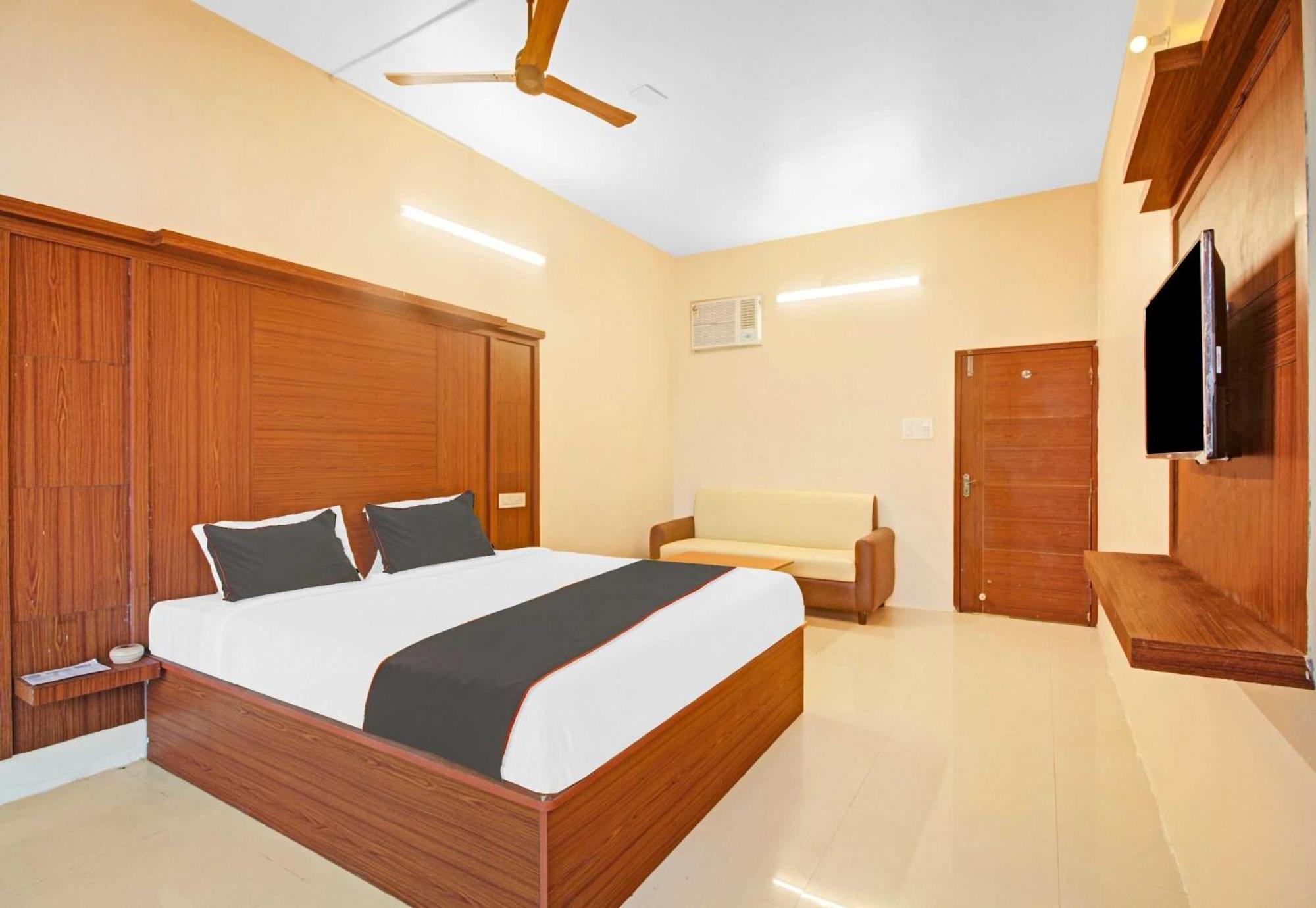 Gauripur  Super Collection O Hotel Aqua Villa Near Netaji Subhash Chandra Bose International Airport מראה חיצוני תמונה