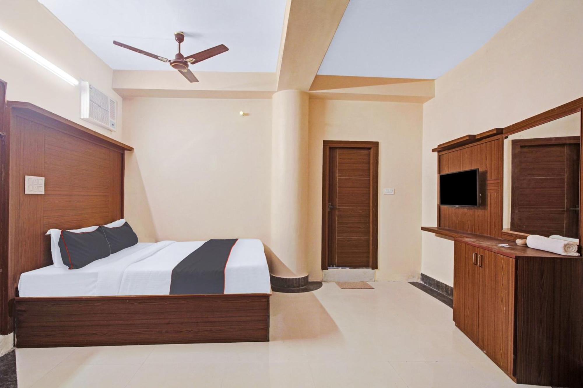 Gauripur  Super Collection O Hotel Aqua Villa Near Netaji Subhash Chandra Bose International Airport מראה חיצוני תמונה